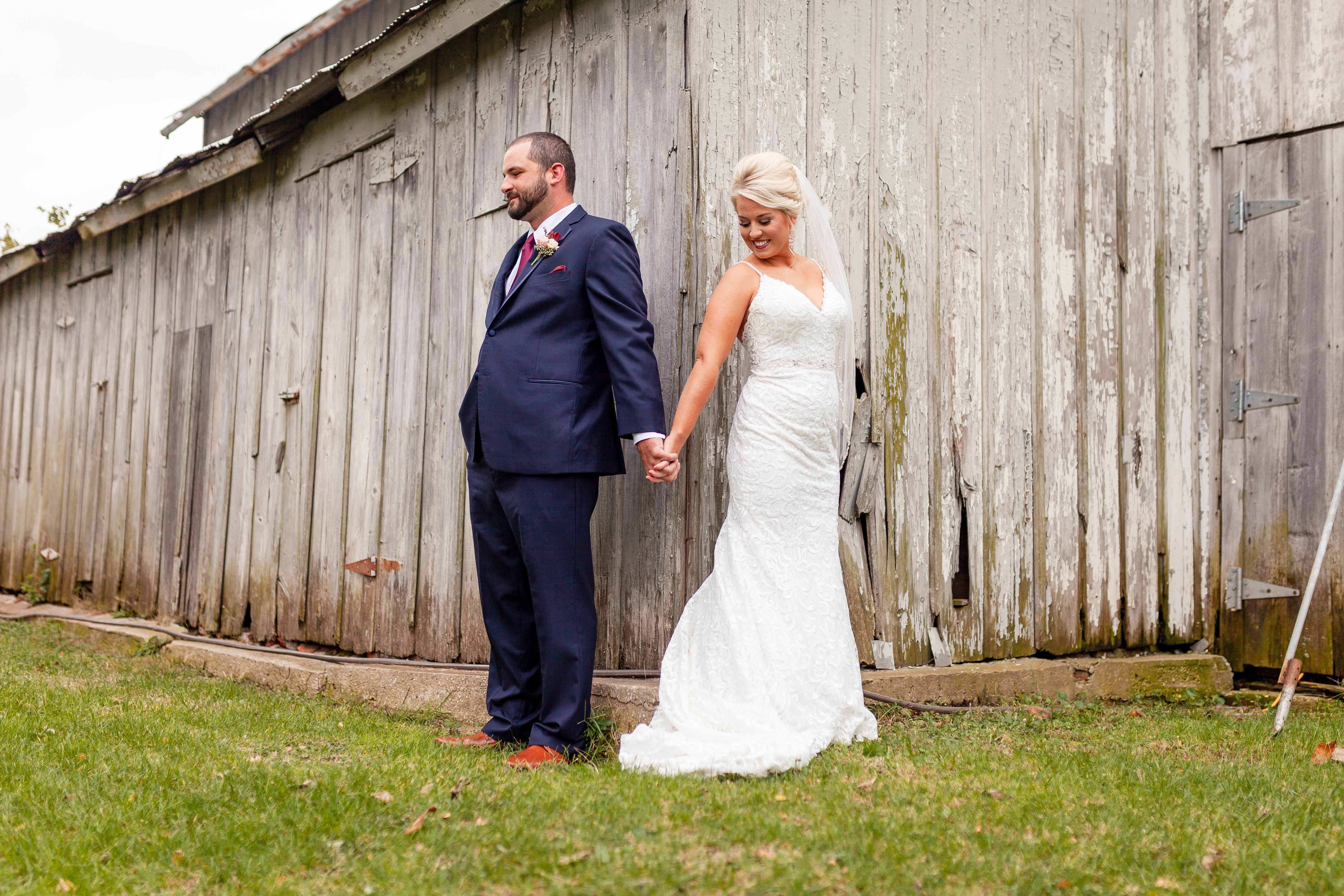 Rustic-Illinois-Wedding-Elle-Taylor-Photography-Best-of-Weddings