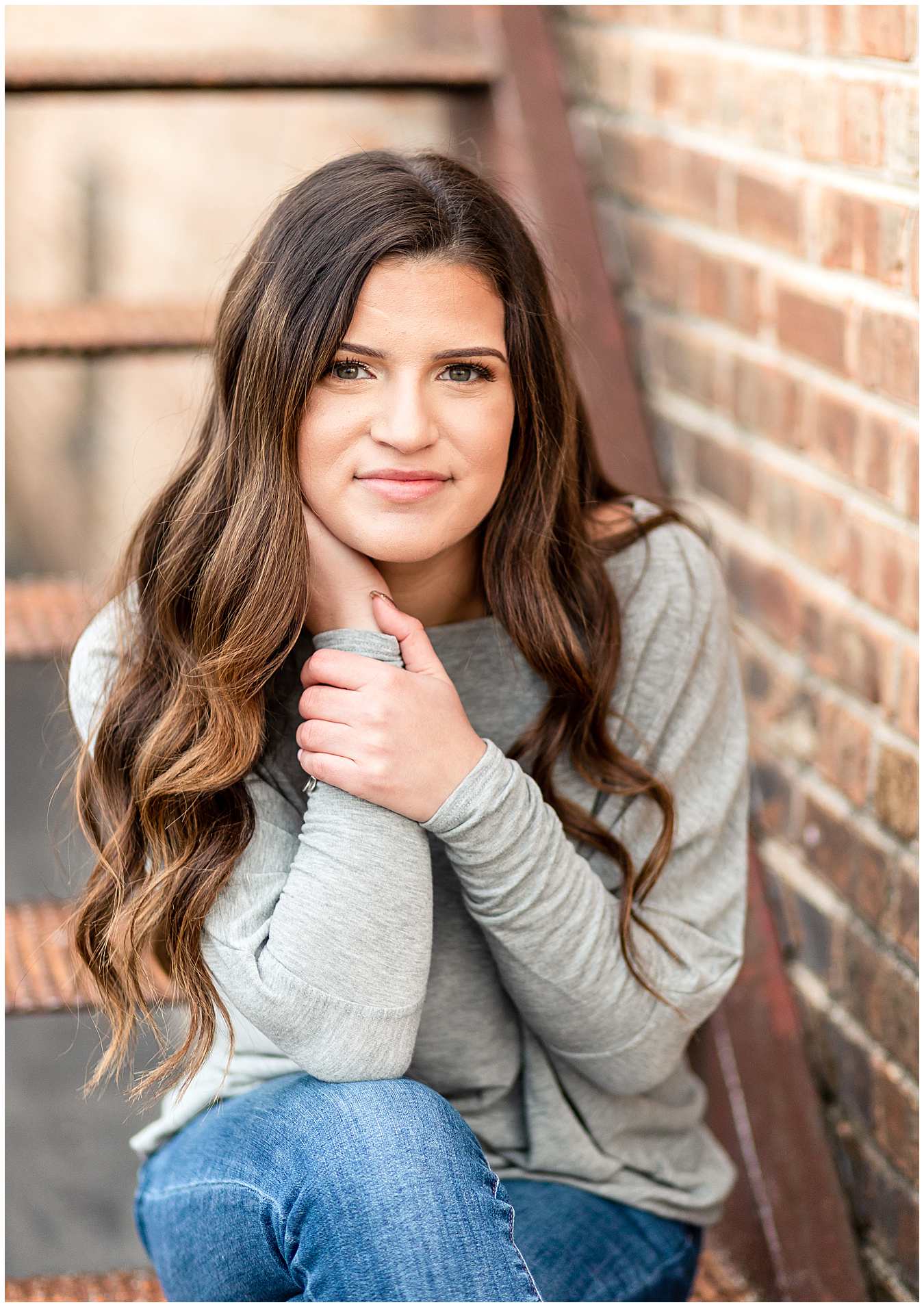 Winter-Senior-Portraits-Downtown-Frankfort-Illinois-Best-Illinois-Senior-Portrait-Photographers-What-to-wear-for-senior-pictures