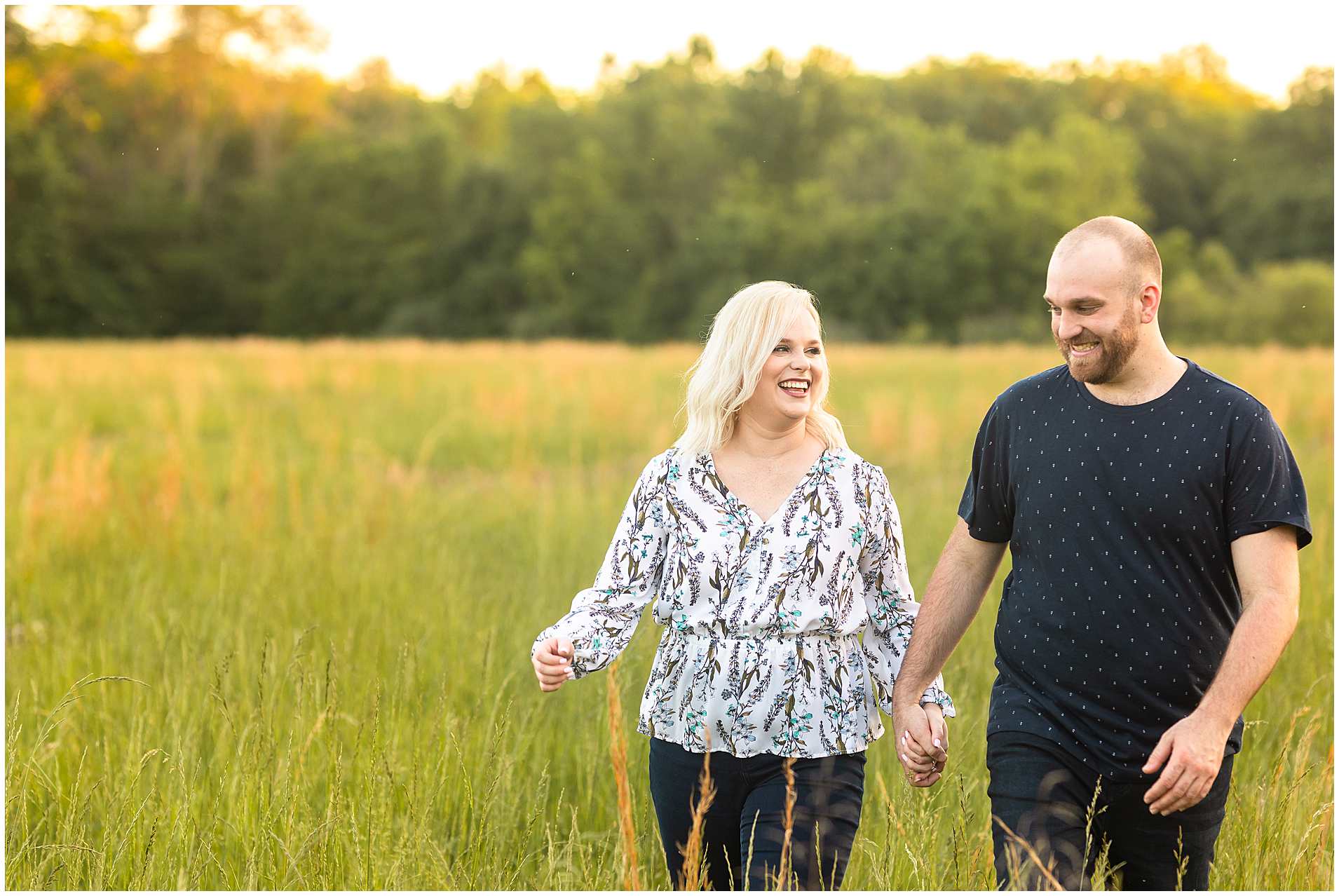 Spring Engagement Photos in Effingham Illinois at Lake Sara