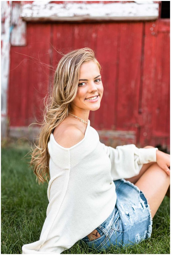 Sunset Senior Pictures in Kankakee Illinois