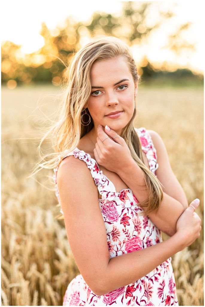 Sunset Senior Pictures in Kankakee Illinois