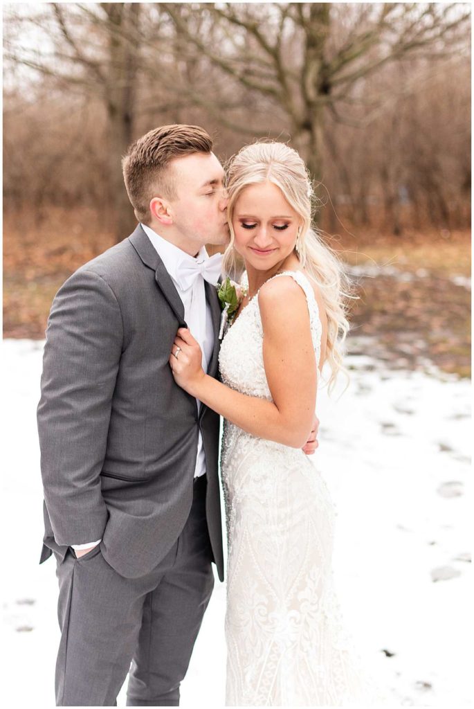Winter Wedding photos at Perry Farm Park