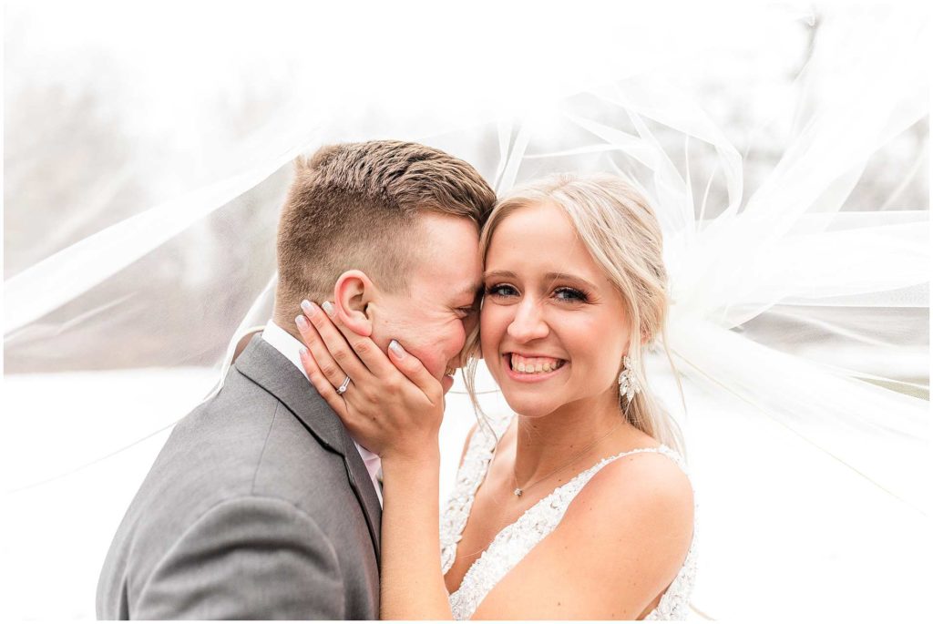 Winter Wedding photos at Perry Farm Park