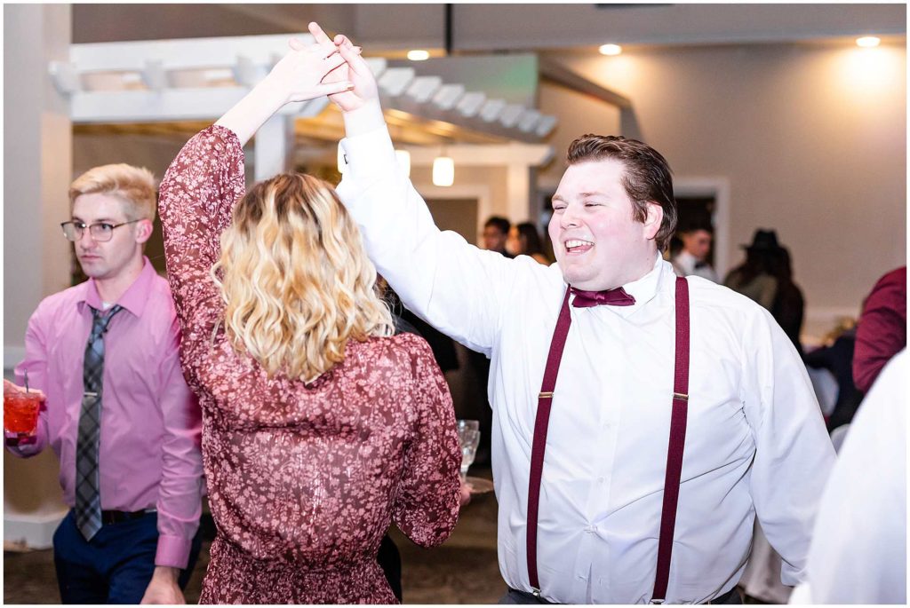 Winter Wedding photos at Perry Farm Park