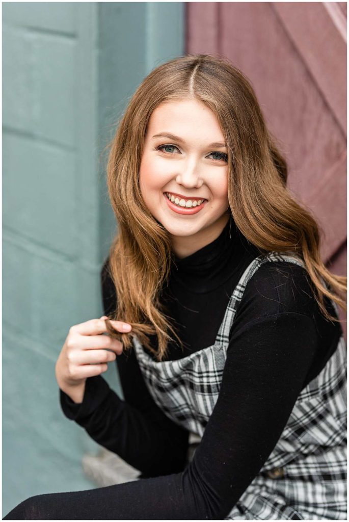 Senior Photos in Frankfort, Illinois