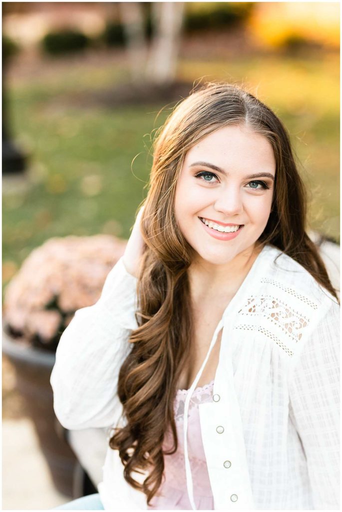 Bourbonnais Senior Photographer-Elle Taylor Photography
