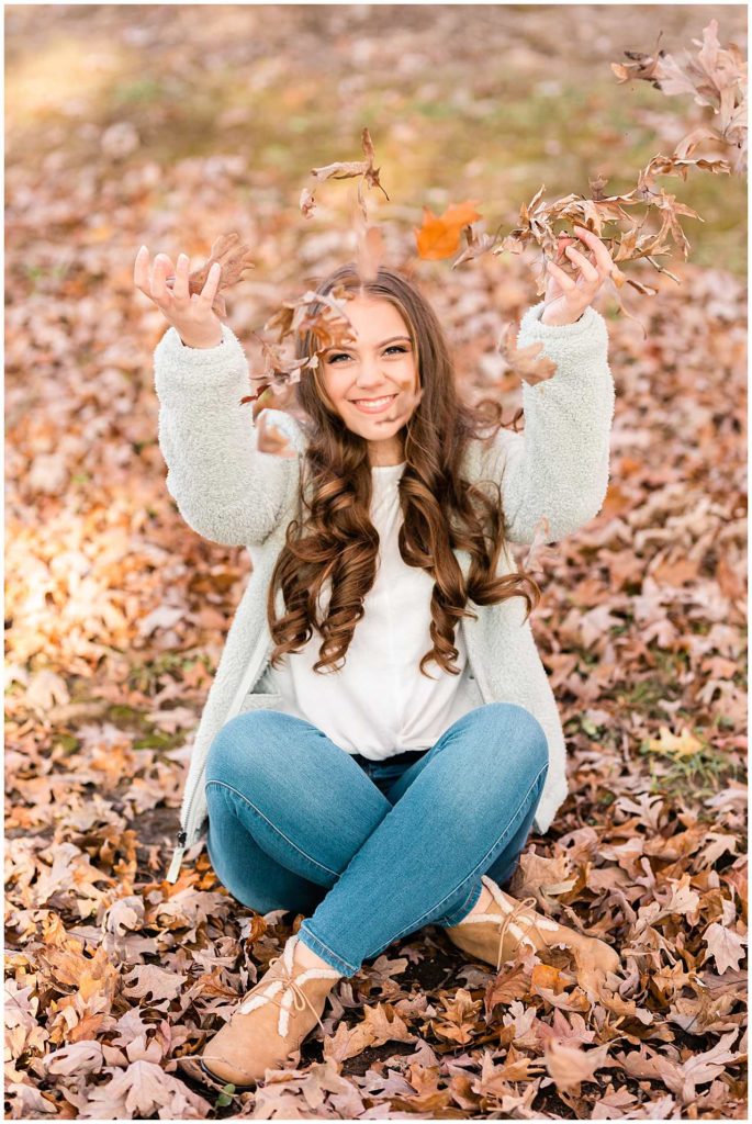 Bourbonnais Senior Photographer-Elle Taylor Photography

